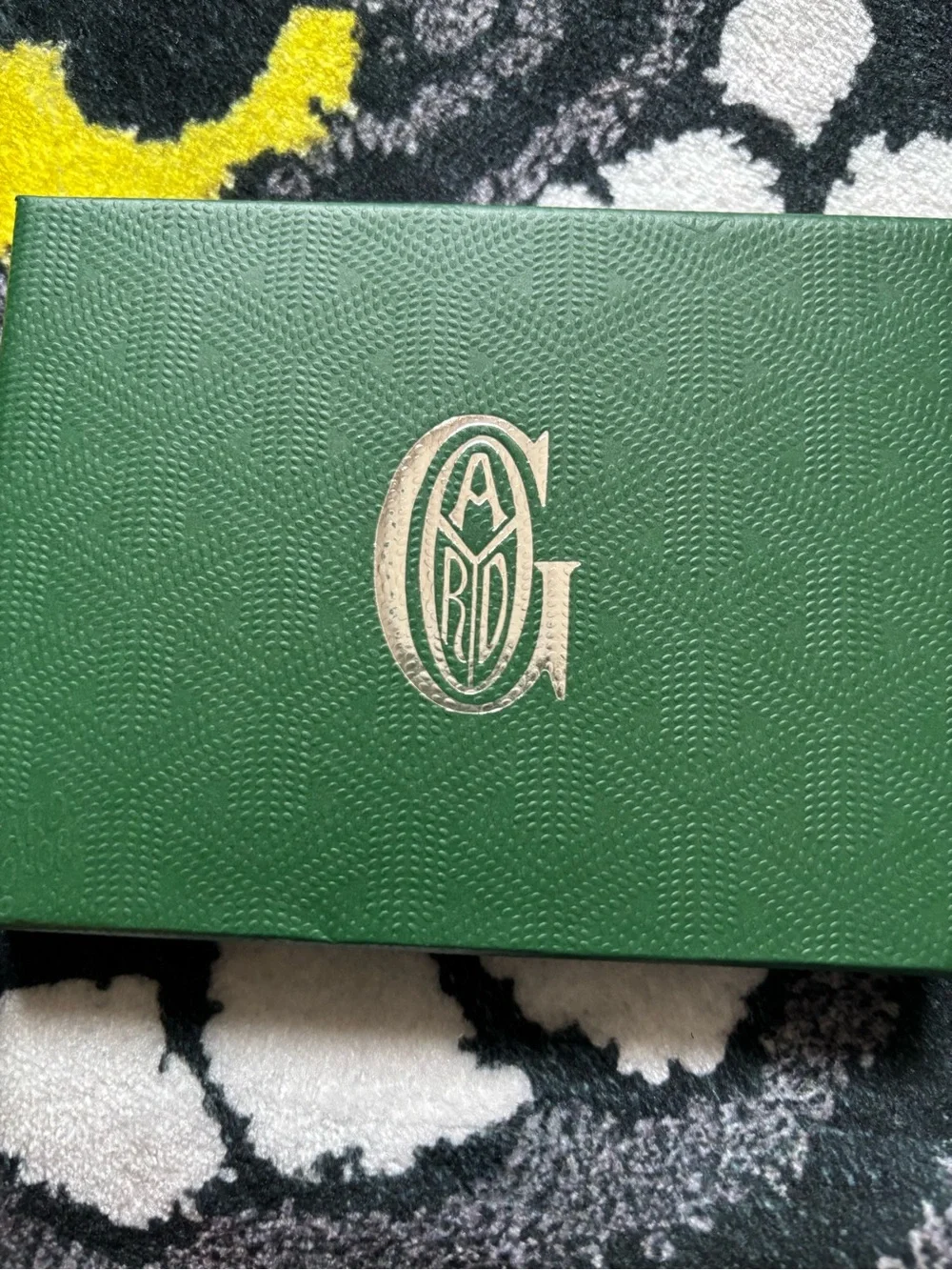 Goyard yellow  Cleaning Cloth with White Logo Card in Green Box